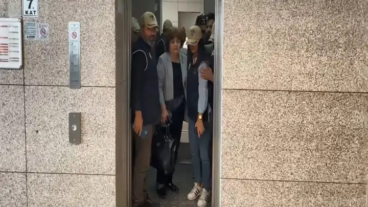 Gazeteci Ayşenur Arslan'ı yargılandığı davada karar: Beraat etti
