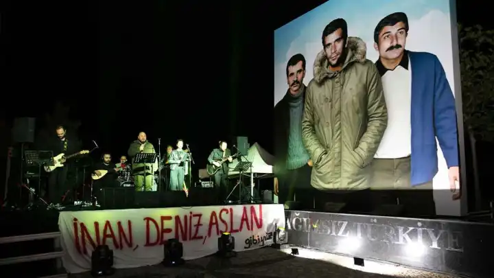 Güzelbahçe’de Üç Fidan Anıldı