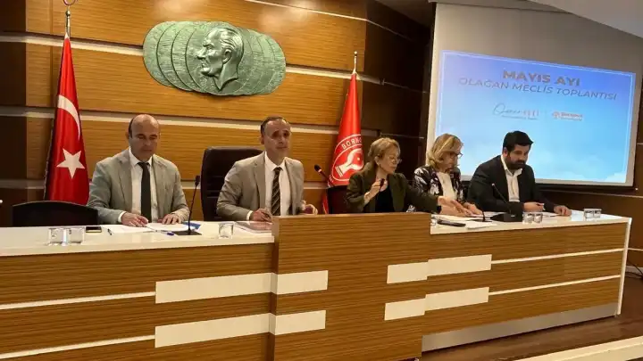 Bornova’da mali hesap mesaisi: Personel giderlerine enflasyon savunması