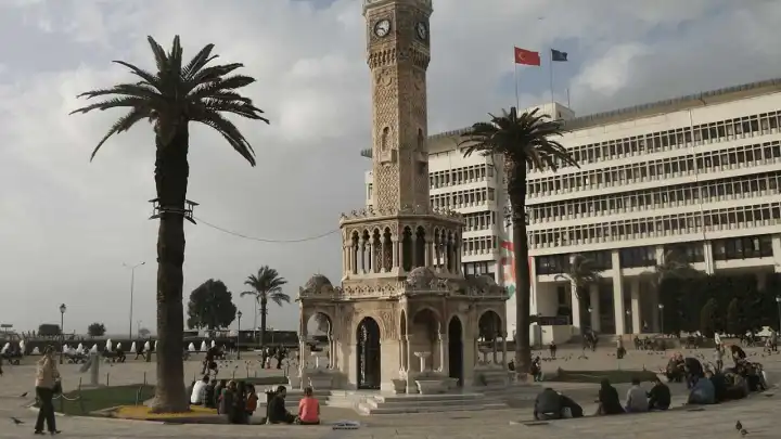 İzmir’de bugün hava nasıl olacak? 7 Mayıs 2025 Çarşamba günlük hava durumu