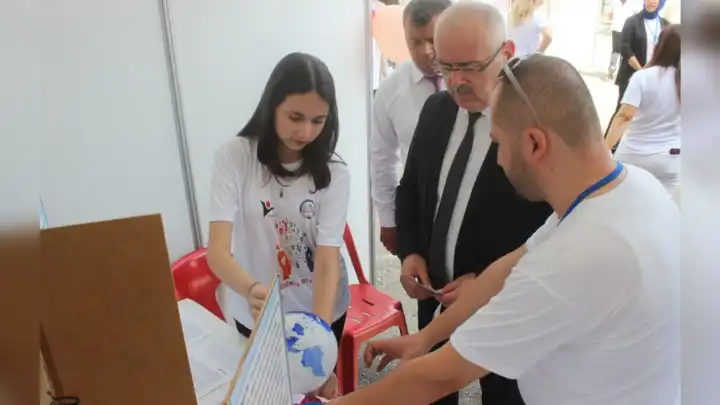 Ödemiş'te öğrenci projeleri sergilendi