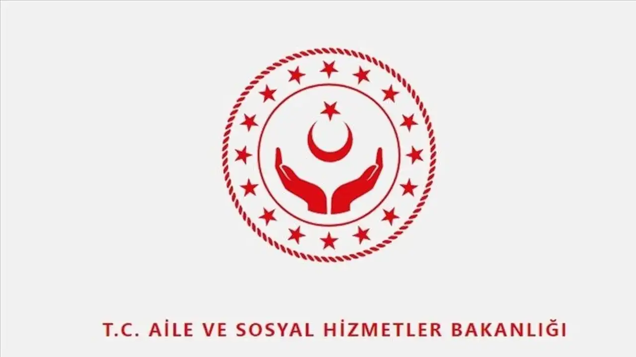 Bakanlık ve UNICEF, çocukların güvenliği için dijital tehditler ve akran zorbalığını masaya yatıracak haberinin görseli