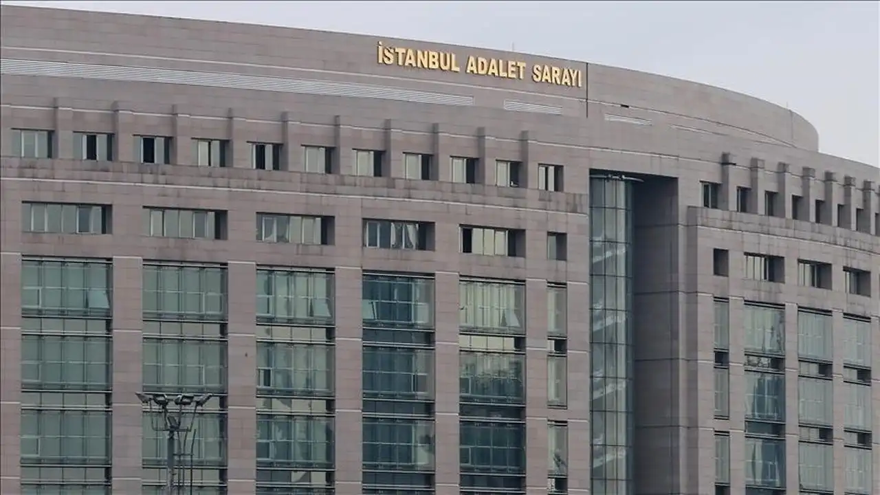 İBB'ye yönelik yolsuzluk soruşturmasına ilişkin manipülatif paylaşımda bulunanlar hakkında soruşturma haberinin görseli