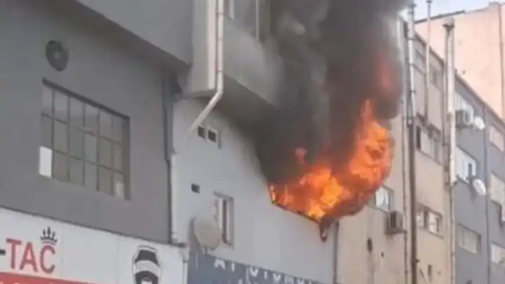 Kağıthane’de yangın: 1 kişinin hayatını kaybetti 1 kişi ise yaralandı