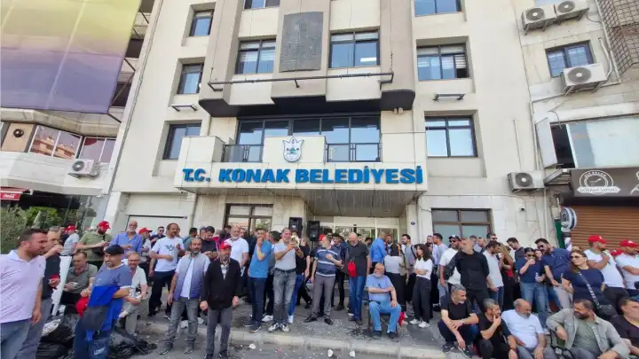 Konak’ta TİS'e gece yarısı tarifesi: Sandık kuruluyor