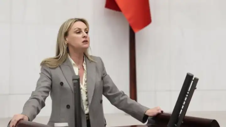 Ösen’den İmamoğlu’na destek: Erişim engeli ifade özgürlüğüne darbedir