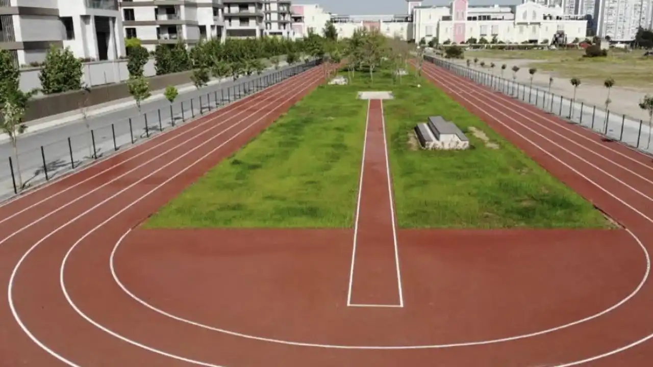 Vatandaşlardan Semra Aksu Atletizm Pisti için ağaçlandırma talebi haberinin görseli