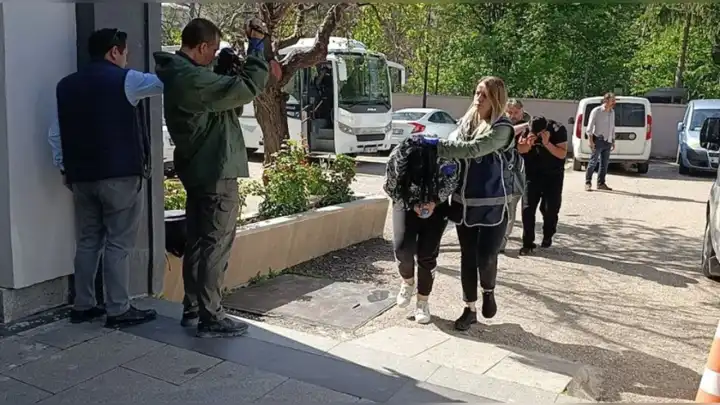 2 ilde çalıntı ve change araç operasyonu