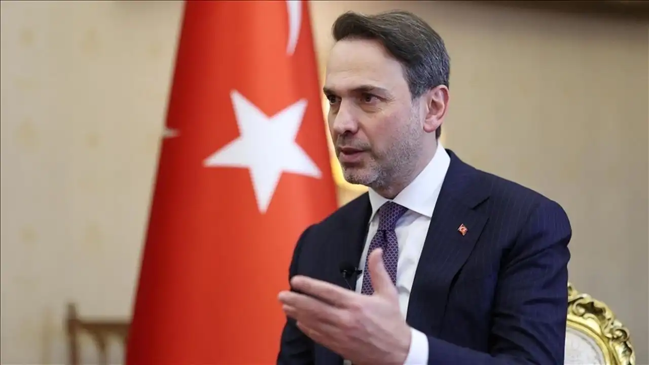 Bakan Bayraktar, Suriye'ye 3 ay içinde günlük 6 milyon metreküp doğal gaz götürmeyi planladıklarını bildirdi haberinin görseli