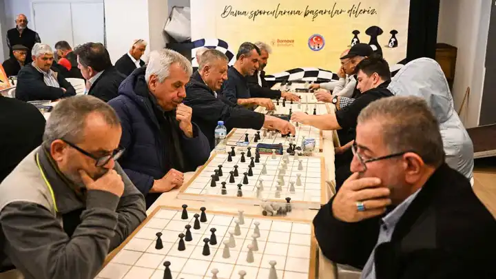 4. Uluslararası Dama Turnuvası Bornova'da gerçekleştirildi