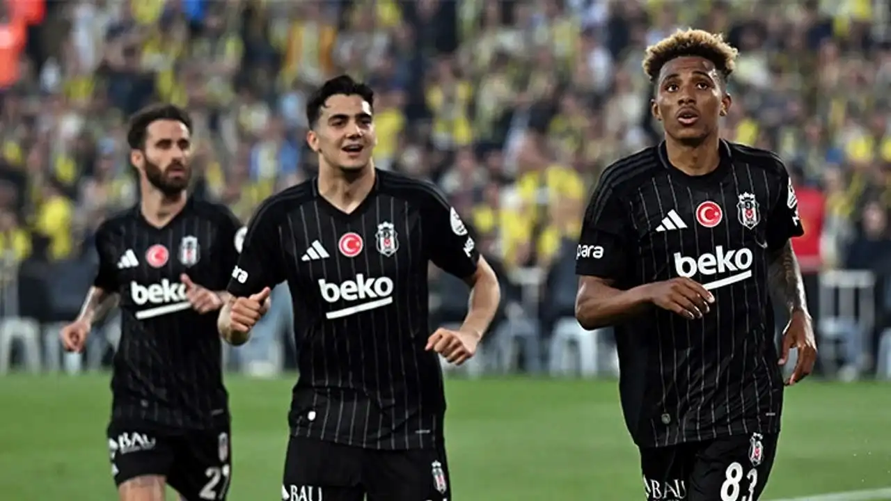 Beşiktaş sahasında Adana Demirspor'u ağırladı haberinin görseli