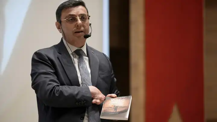 Engelli vekilin hayatını anlatıyor: ‘Buğday Tanesi’ filmi İzmir’de öğrencilerle buluştu