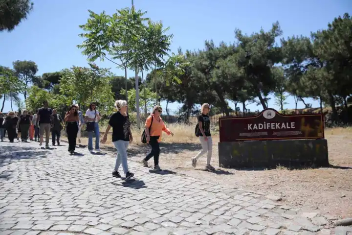Konak’ta tarihe yolculuk başlıyor