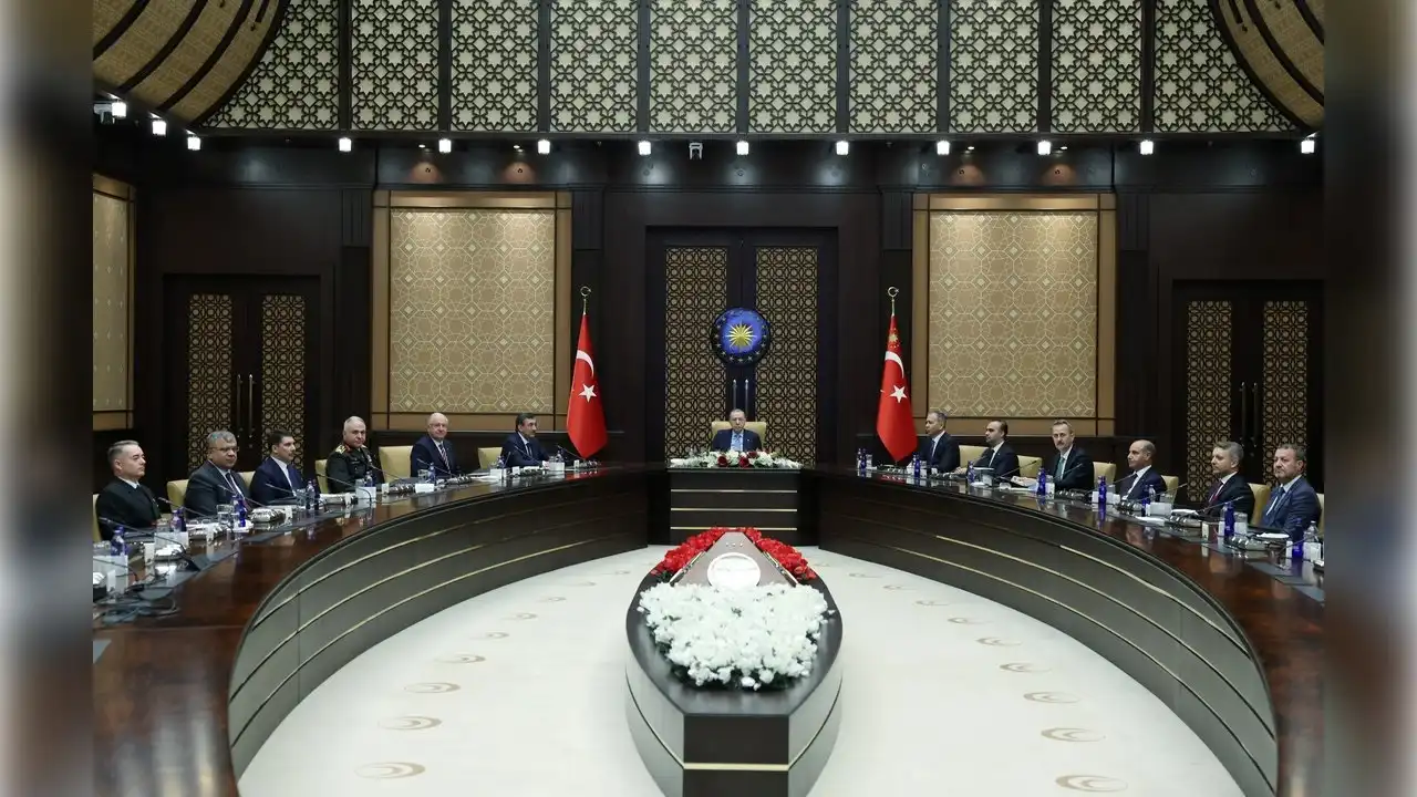 Savunma Sanayii İcra Komitesi Cumhurbaşkanı Erdoğan başkanlığında toplandı haberinin görseli