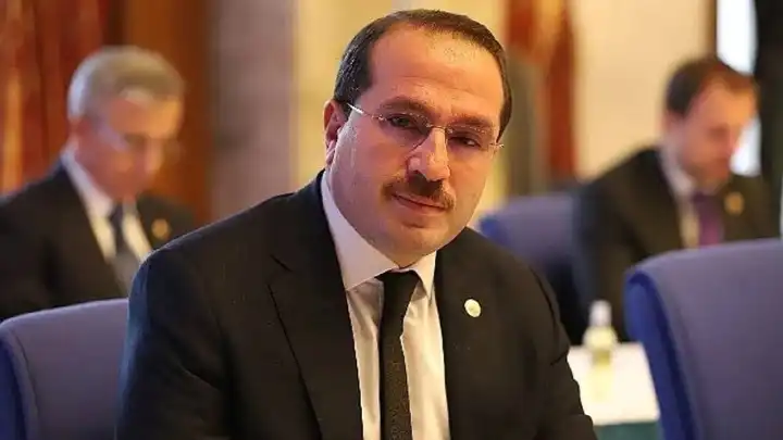 Yaşar Kırkpınar’dan Cemil Tugay’a sert tepki: Hizmet yerine bahanelere sığınıyor
