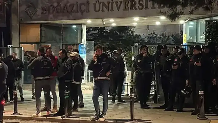 Boğaziçi Üniversitesi'nde gözaltına alınanlarla ilgili flaş gelişme!