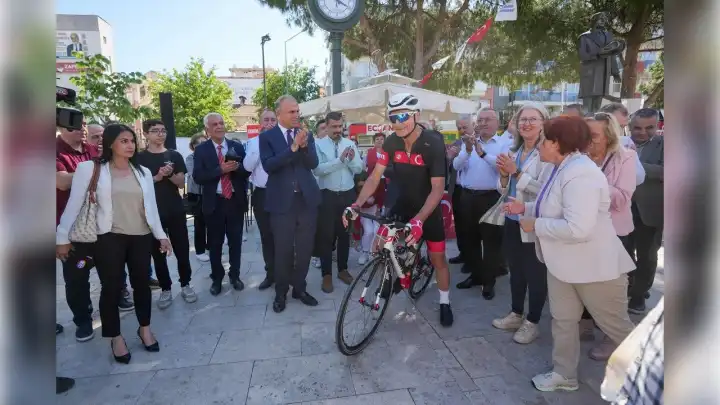 Gaziemir’den Silivri’ye dayanışma yolculuğu: Mektuplar yola çıktı