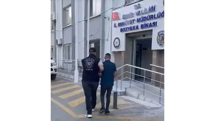 Kırmızı bültenle aranan cinayet şüphelisi Konak'ta yakalandı