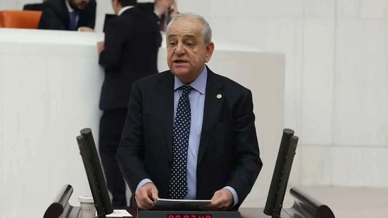 Nalbantoğlu’ndan 14 Mayıs Çiftçiler Günü mesajı: Çiftçilerin eşyalarına el konuluyor haberinin görseli
