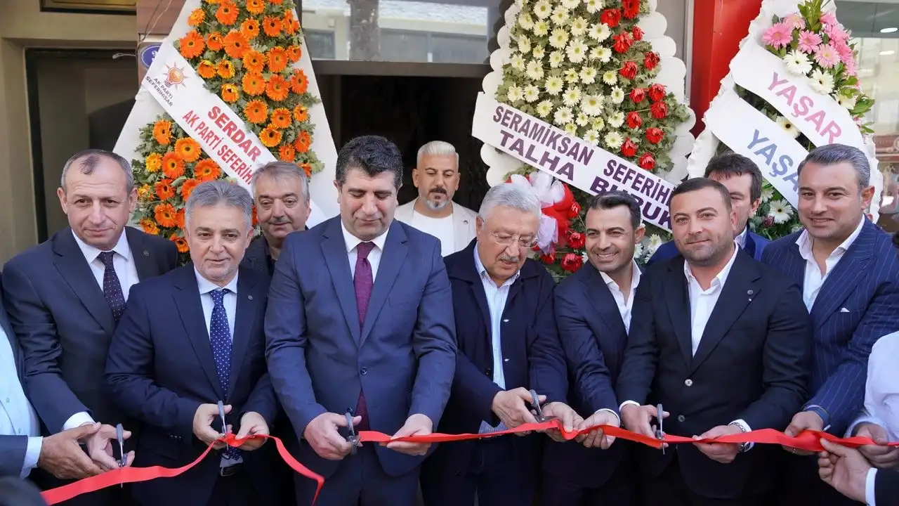 Seferihisar Müteahhitler Derneği'nin açılışı haberinin görseli
