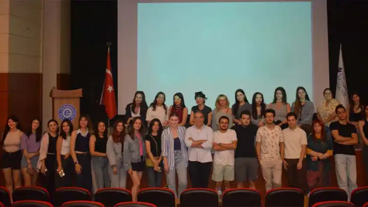 Ege Üniversitesinde reklamın gücü konuşuldu