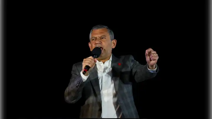 Özgür Özel: Zekeriya Öz'ün sonunu yaşamak istemiyorsanız akıllı olun