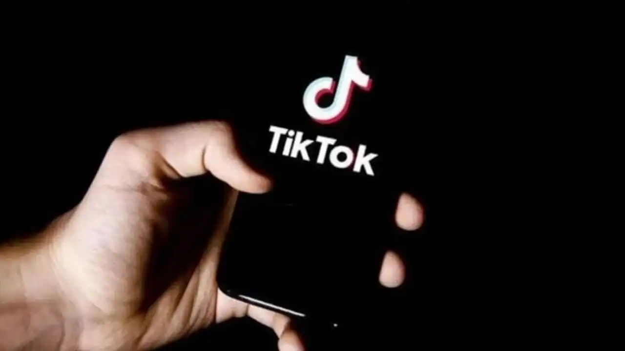 Yasaları ihlal etti iddiası: TikTok’a para cezası ve kısıtlama kapıda haberinin görseli