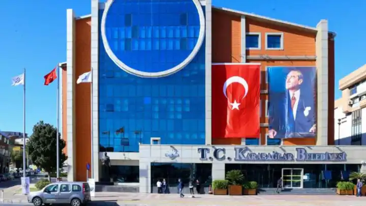 Karabağlar Belediyesi'nden Atatürk’ün Samsun’a çıkışına özel Bağımsızlık Yürüyüşü