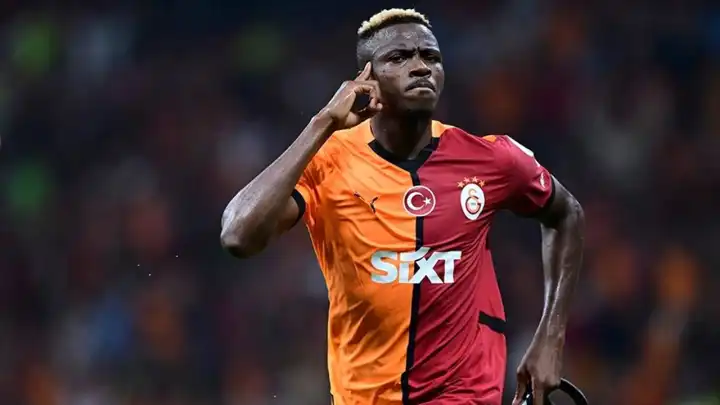 Osimhen Galatasaray'da kalacak mı? Kararını açıkladı!