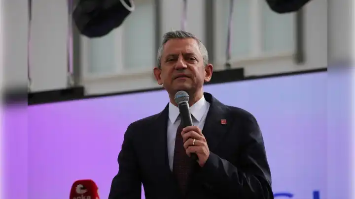 Özgür Özel Ayşenur Ezgi Eygi Parkı'nın açılışına katıldı