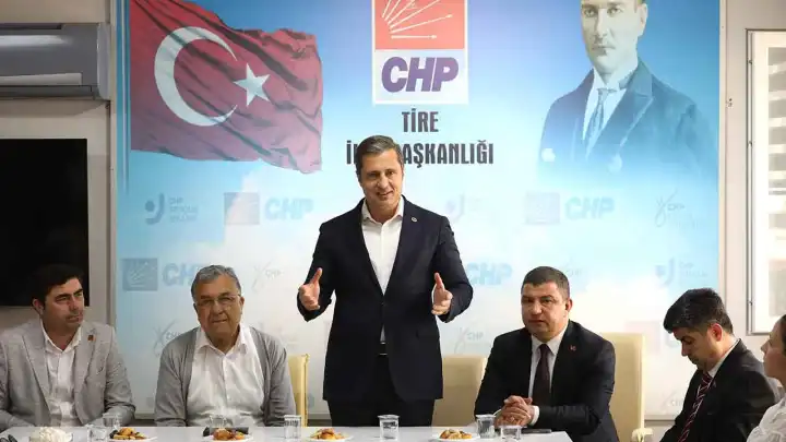 CHP’li Yücel’den Tire’de demokrasi vurgusu