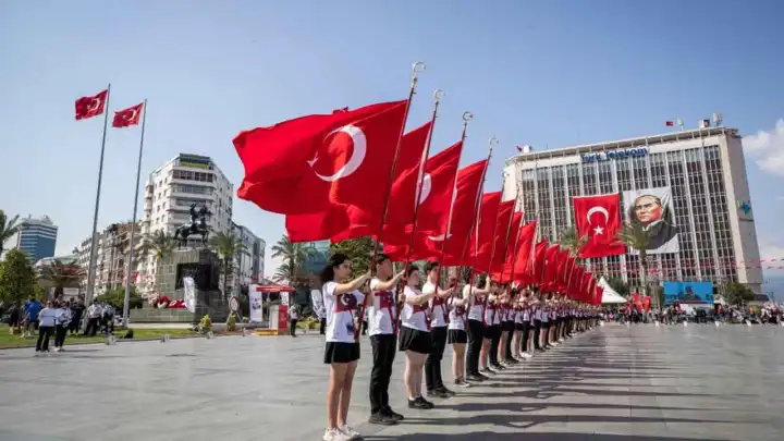 İzmir’de 19 Mayıs Atatürk’ü Anma, Gençlik ve Spor Bayramı programı belli oldu