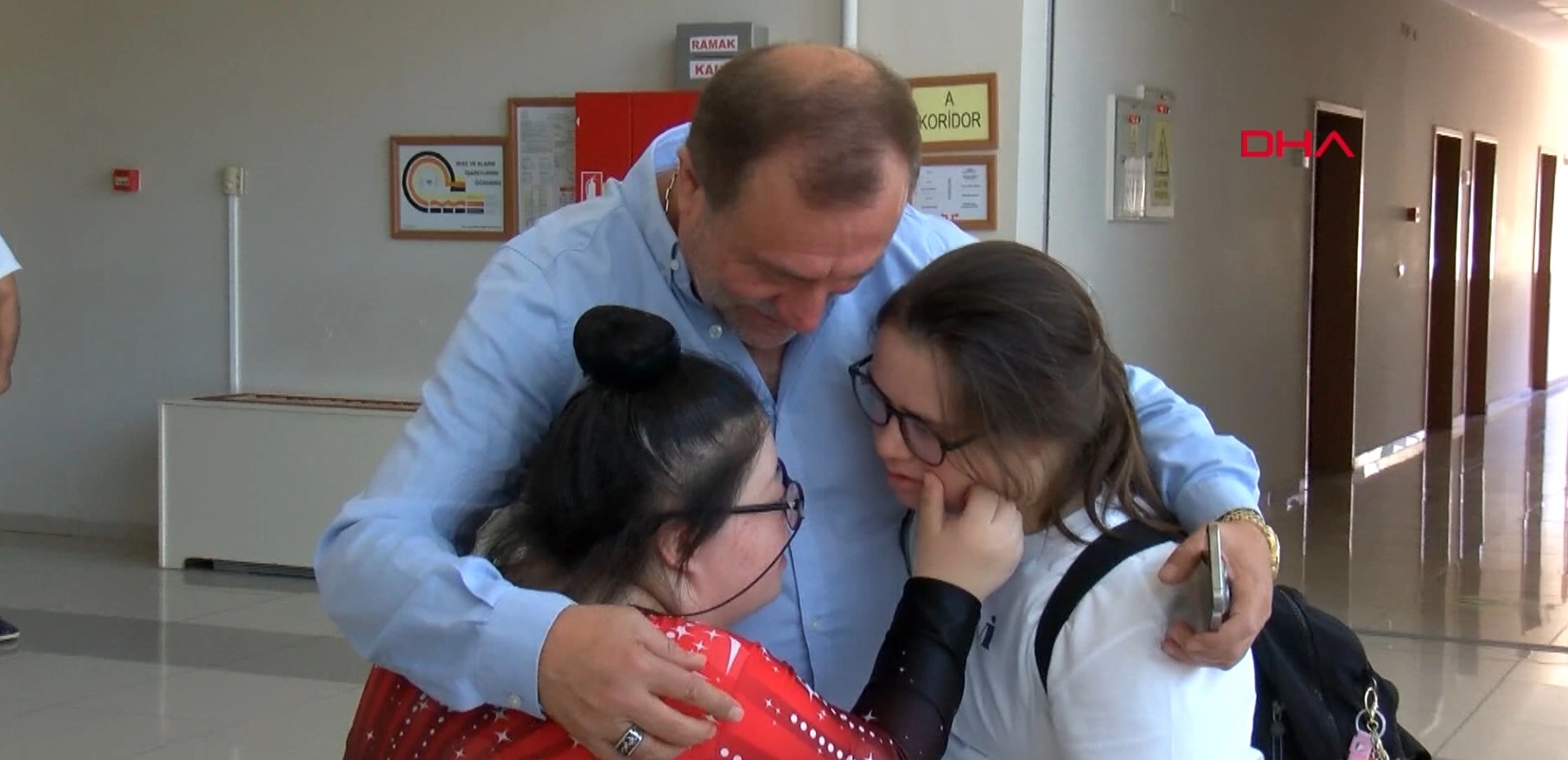 İzmirli Selin’in ilham veren hikayesi! Down sendromlu Selin’in sırada Avrupa şampiyonluğu var başlıklı video haberin görseli