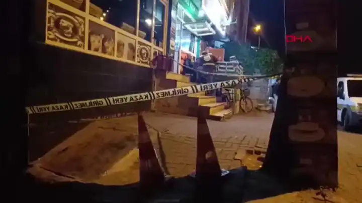 Bursa'da berber dükkanında acı son: Kız kardeşleriyle görüşmesine karşı çıktıkları genci öldürdüler