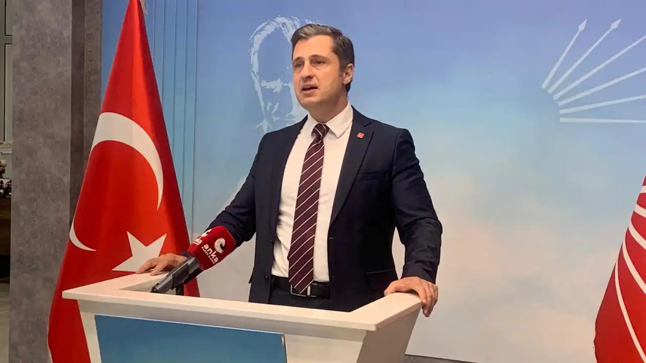 CHP’li Yücel’den iktidara: Erdoğan’a rakip olan hapsi boyluyor haberinin görseli