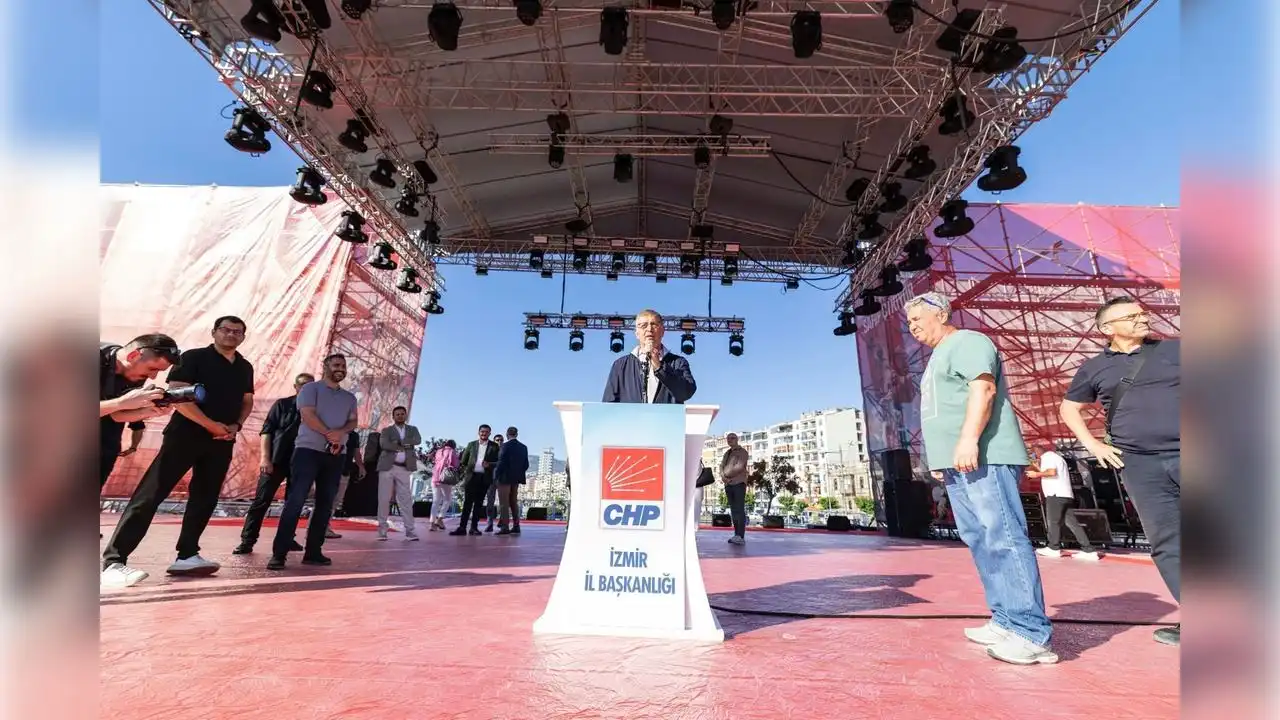 İzmir gençliğin bayramını coşkuyla kutlayacak haberinin görseli