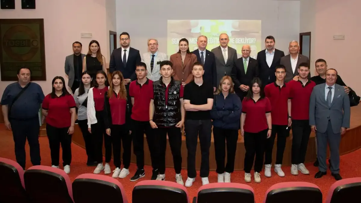 TOSBİ’de sektör ve eğitim buluştu haberinin görseli
