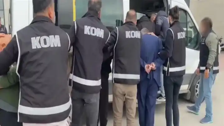 Yalova merkezli dolandırıcılık operasyonunda 12 gözaltı, 4 tutuklama