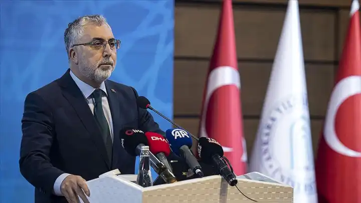 Bakan Işıkhan: Metal sektörü, ihracatın yüzde 40'ını tek başına karşılıyor