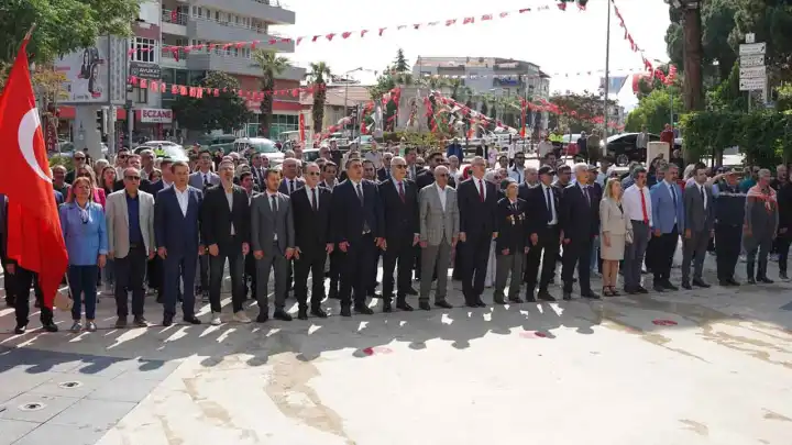 Kemalpaşa’da 19 Mayıs Coşkusu: Gençlik ve cumhuriyet ruhu yaşatıldı