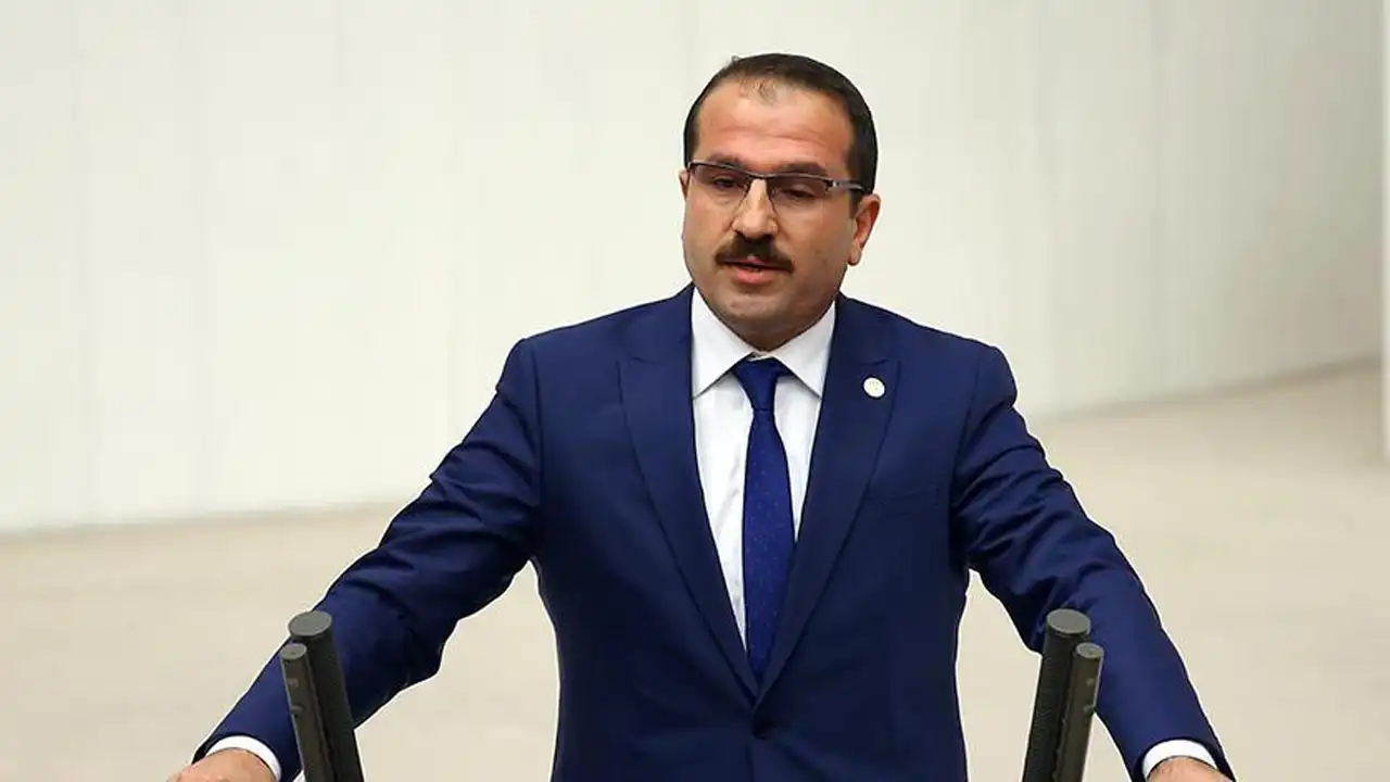 Kırkpınar’dan CHP’ye sert sözler: Atatürk ve milli hassasiyetlerimizi istismar etmeye devam ediyorlar haberinin görseli