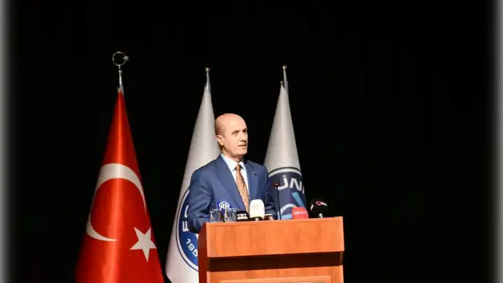 Ege Üniversitesi yıl dönümünü kutladı