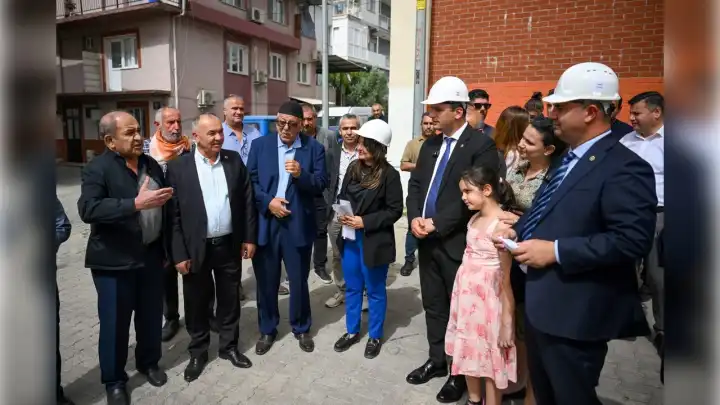 Bornova’da altyapıdan sosyal projelere: Ömer Eşki ve Ednan Arslan’ın saha turu