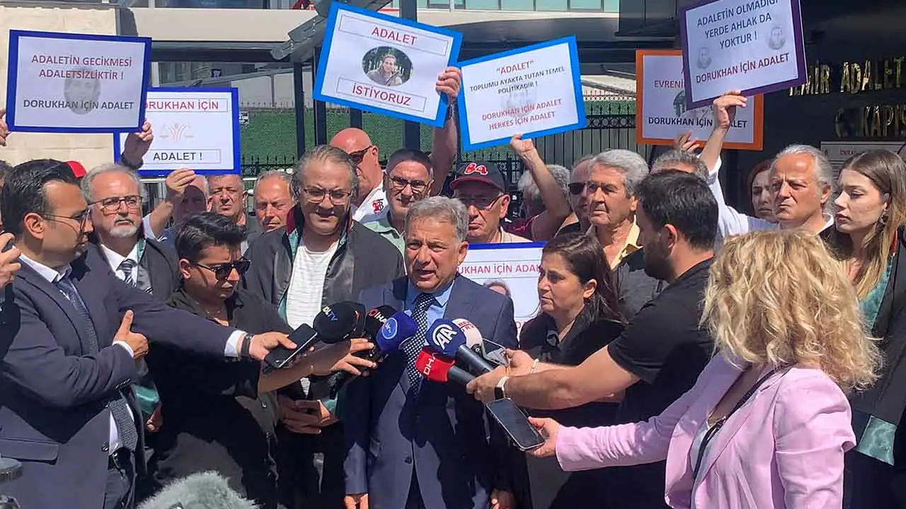 Emekli Tümgeneral Büyükışık’tan sahte rapor iddiası: Oğlum İzmir’in göbeğinde katledildi haberinin görseli