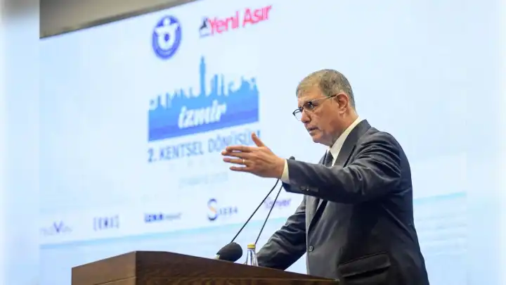 İzmir'de Kentsel Dönüşüm Zirvesi: Başkan Cemil Tugay’dan 6 maddelik çözüm planı