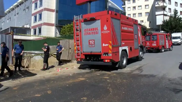 Sancaktepe'de inşaat alanında göçük: 3 işçi toprak altında kaldı