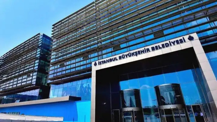 Belediyelerin yetkileri daralacak: Görevi çöp toplamakla sınırlı olacak