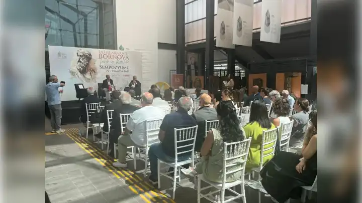 Bornova’nın 8 bin 500 yıllık tarihi masaya yatırıldı