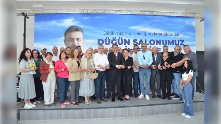 Evlenecek çiftlere müjde: Dikili'de düğün salonu açıldı