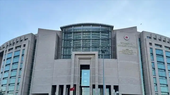 İBB operasyonunda 3. dalga: 20 şüpheli adliyede! Aralaında Çeşme Belediye Başkan Yardımcısı da var